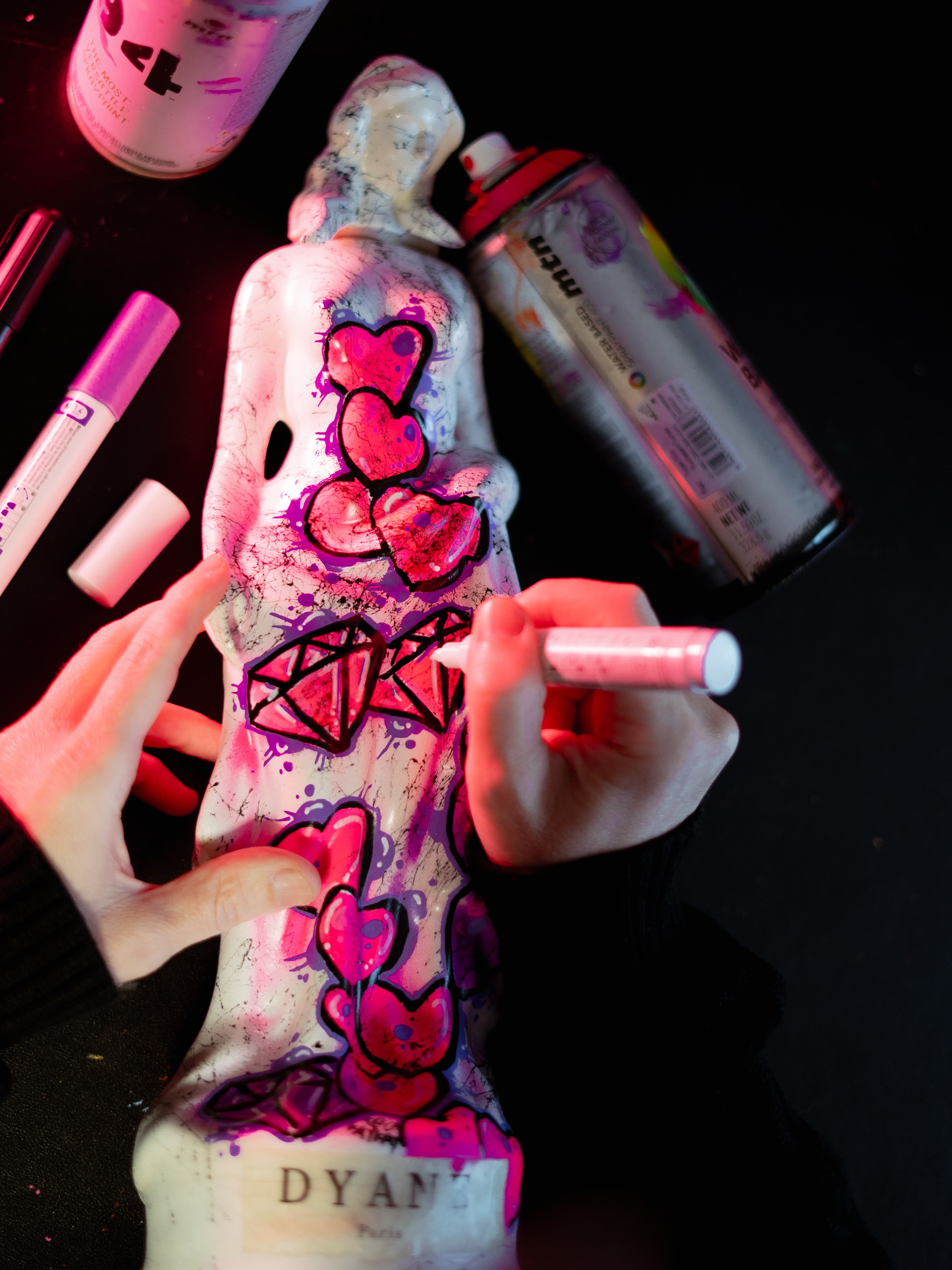 Painted detail from the Teo for Dyane collaboration